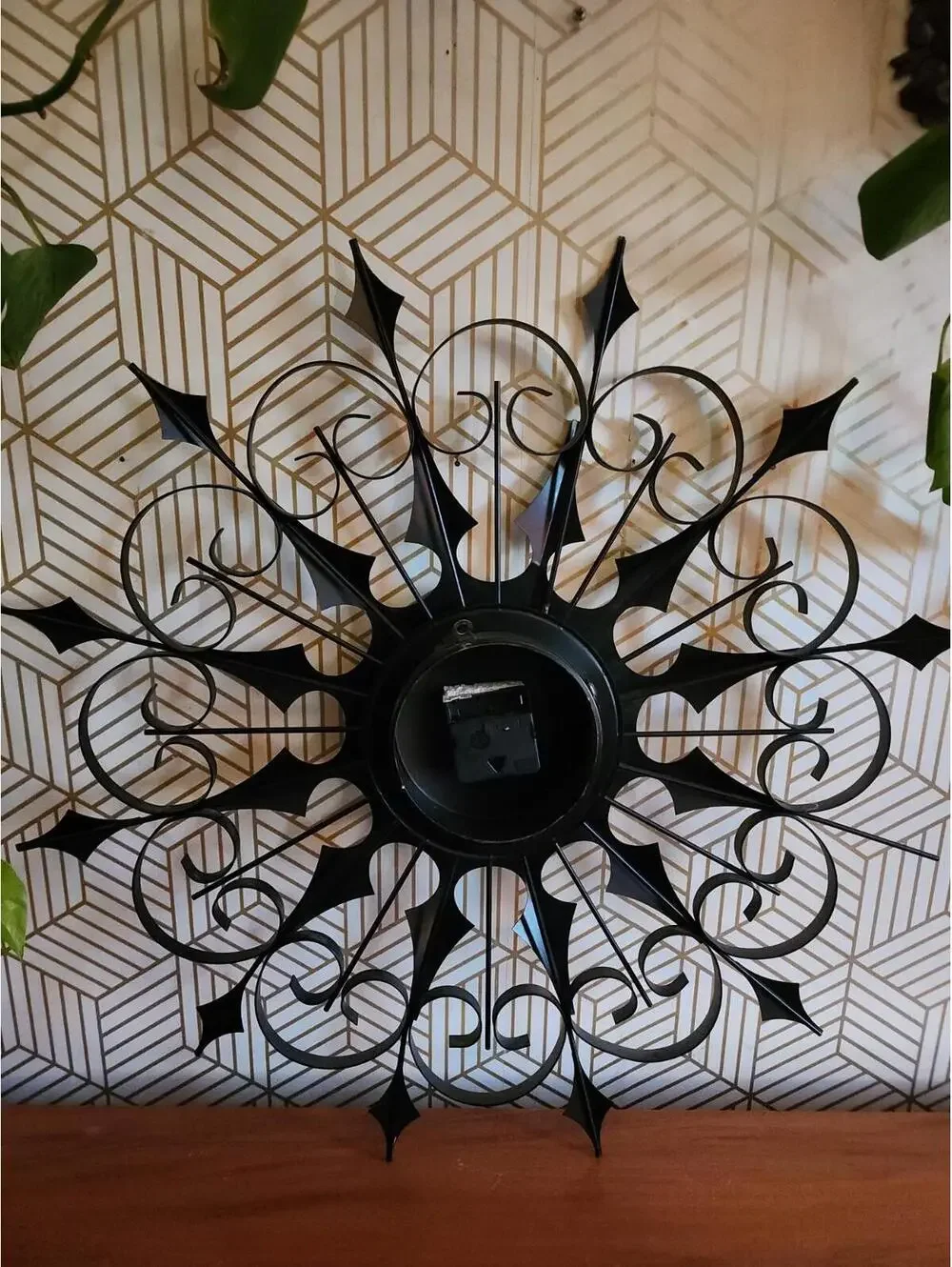 Vintage Mid Century Modern Elgin Metal Starburst Sunburst Wall Clock MCM 24